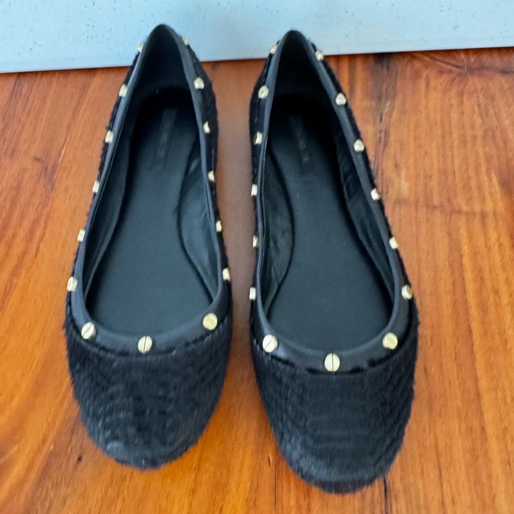 Rachael Zoe Black Snakeskin Studded Women's Flats sz 9